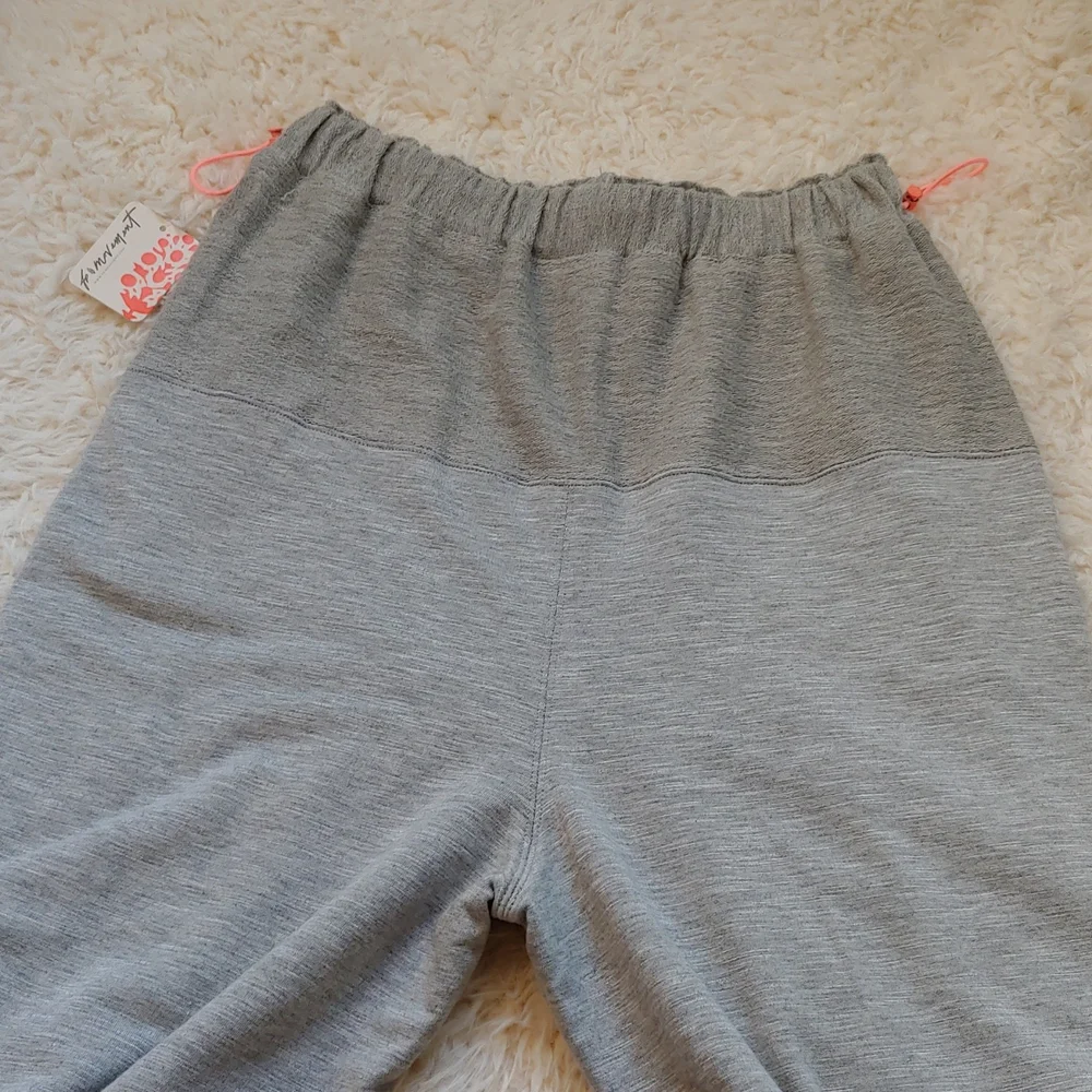 NWT Free People FP Movement Surfside Joggers Size XS - Picture 10 of 13